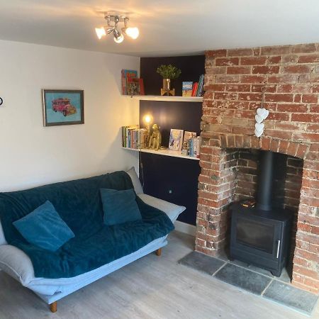 Woodbridge - Cosy Little 2-Bed Cottage ภายนอก รูปภาพ