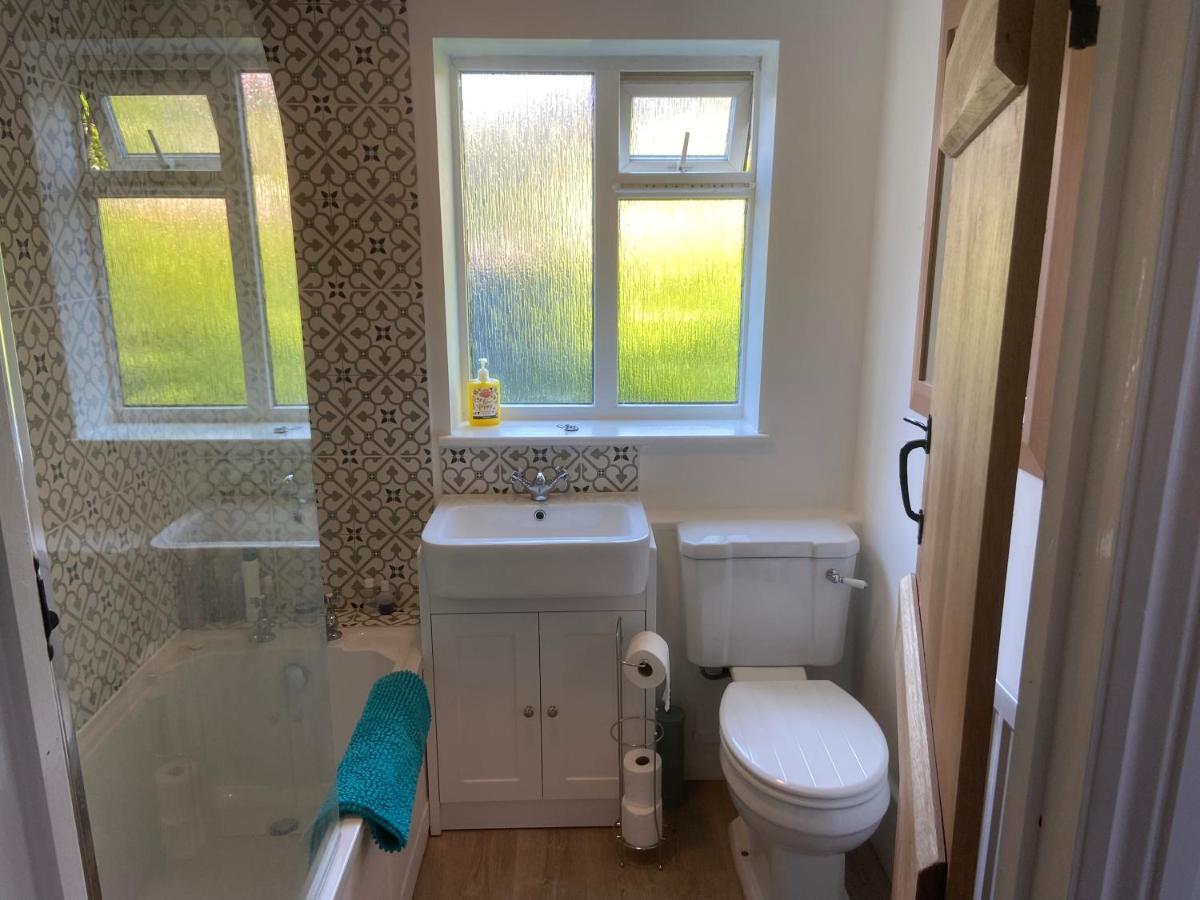 Woodbridge - Cosy Little 2-Bed Cottage ภายนอก รูปภาพ